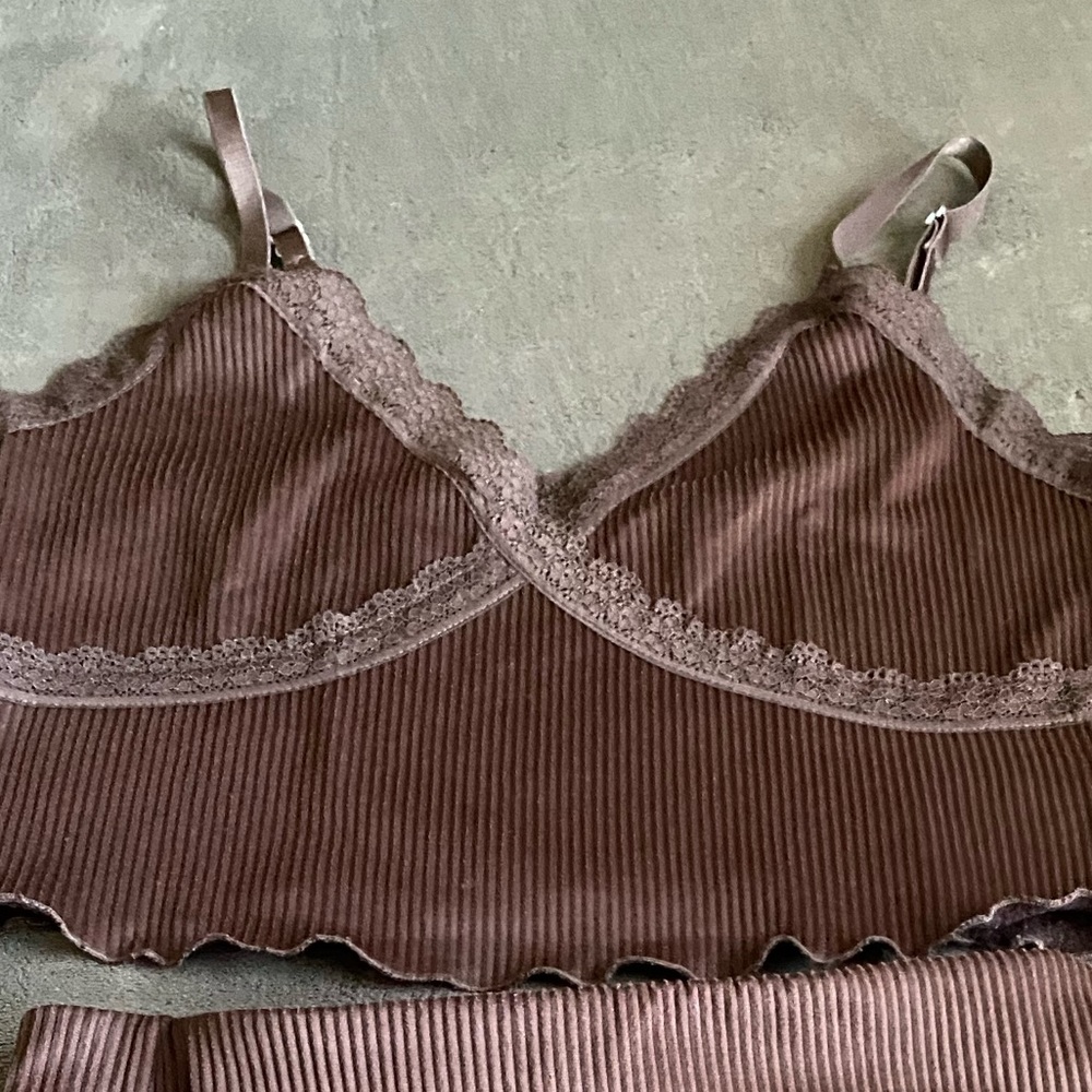h&m lace cami